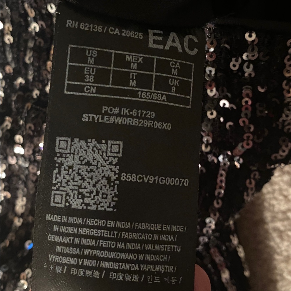 Guess brand NWT sequined pants. Black with silver medium - Picture 10 of 12